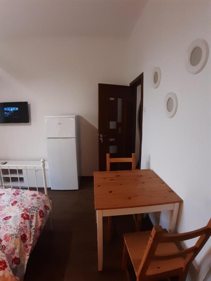 Romantic Calm Apartments Piata Universitate Bukarest Exterior foto
